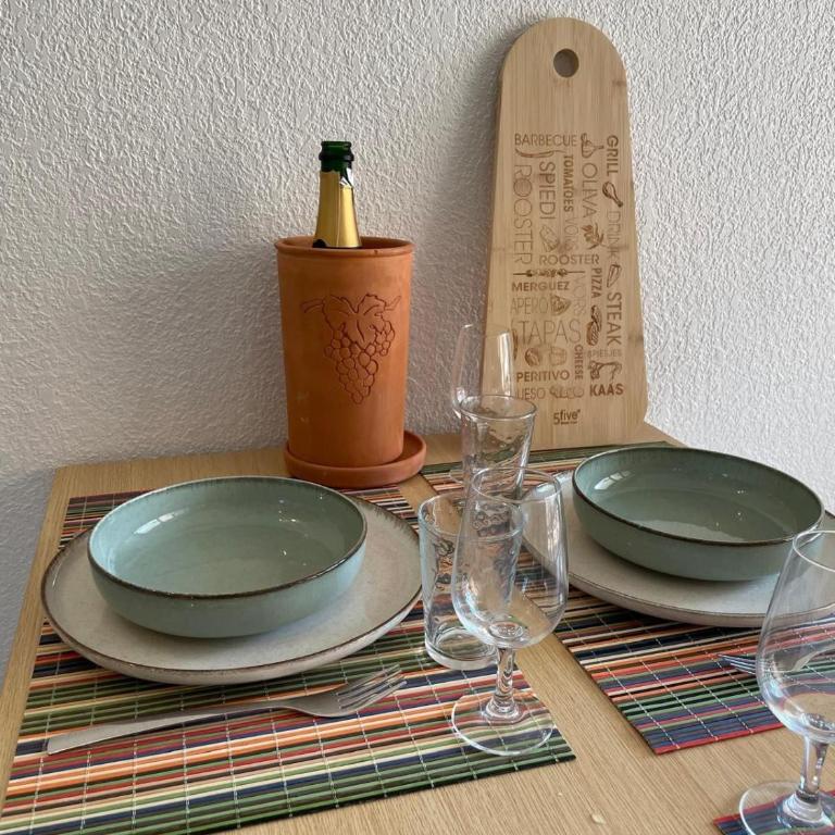 Ville et plage a pied, air conditionné et parking privé, Baie de St Tropez - Apartment mit 1 Schlafzimmer - 14