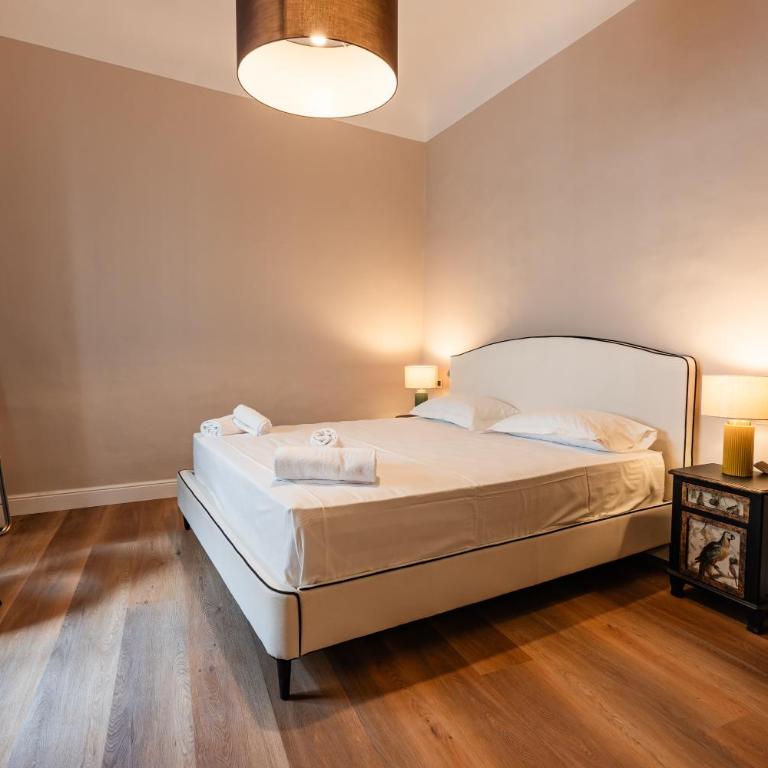 Florence Dome Rooms - Camera Familiare con Bagno Privato - 2