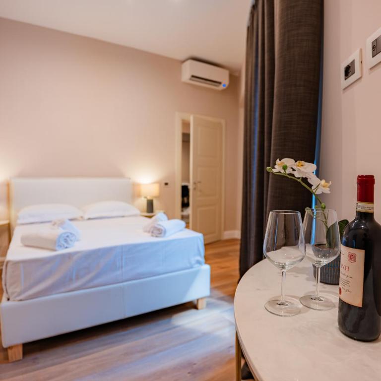 Florence Dome Rooms - Camera Singola con Bagno in Comune - 4