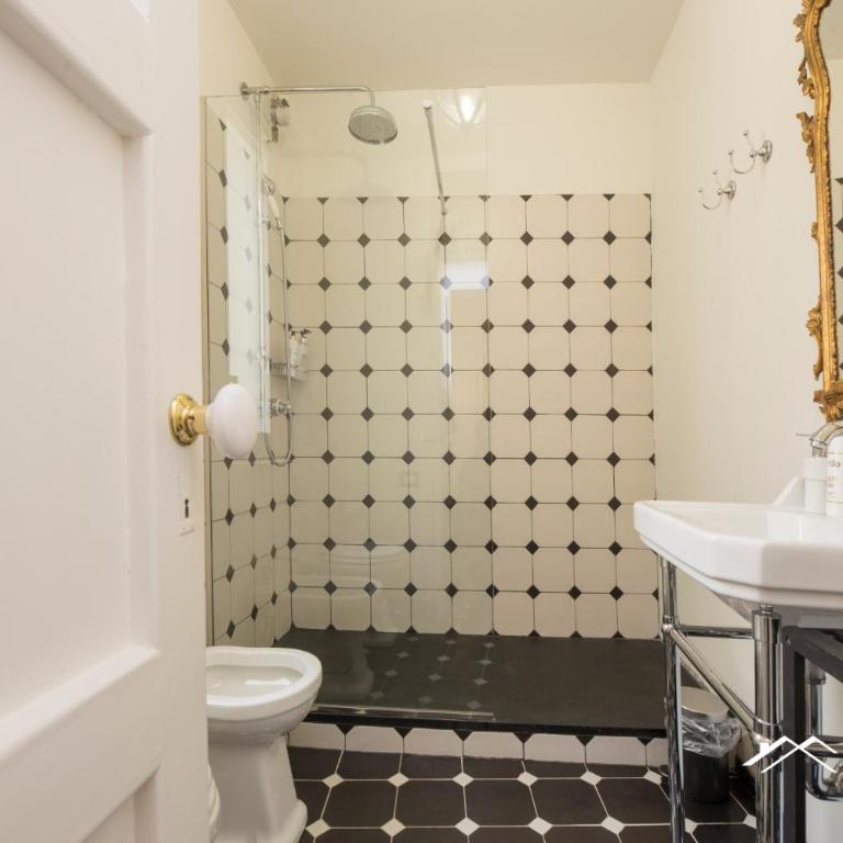 Aquarium 3' | 2BR| A/C| Historic Building By Tilo - Appartamento Deluxe con 2 Camere da Letto - 6
