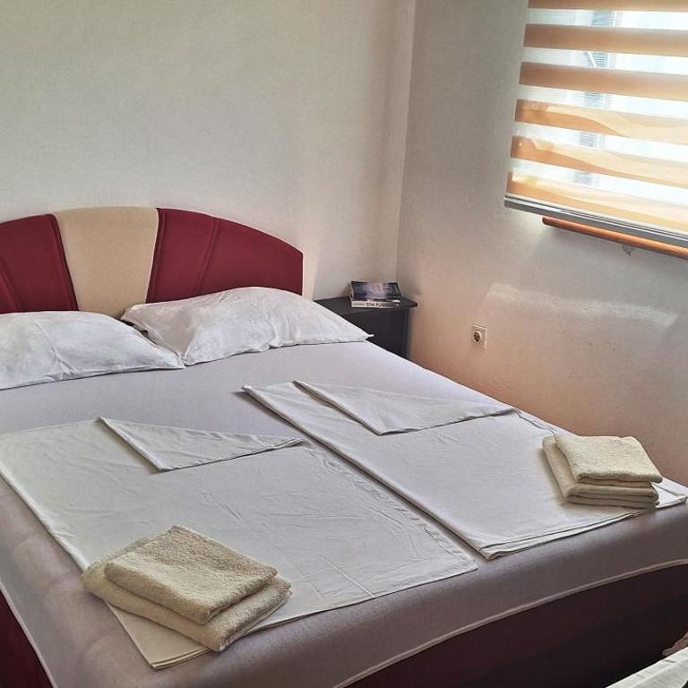 Diverso - One-Bedroom Apartment - 6