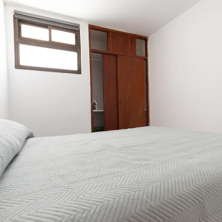 Family Vacation 2 Bedrooms - Two-Bedroom Apartment - 15