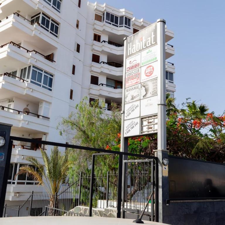 Family Vacation 2 Bedrooms - Two-Bedroom Apartment - 36