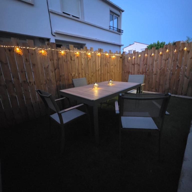 Appartement avec BEL Extérieur et Parking Privatif - Apartment mit 1 Schlafzimmer und Terrasse - 7