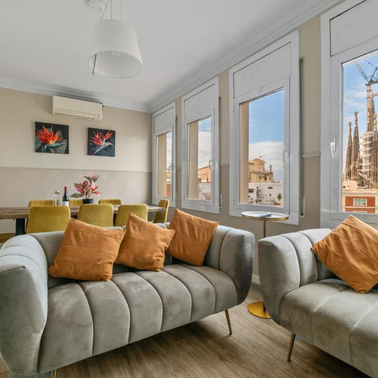 Suite Home Sagrada Familia - Apartment with Private Terrace (8 Adults) - Penthouse with Sagrada Familia view - 1