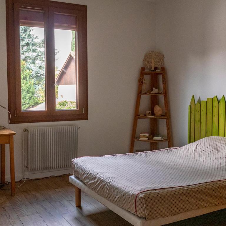 House with garden and parking 1 min from Grenoble - Maison de Ville 2 Chambres - 28