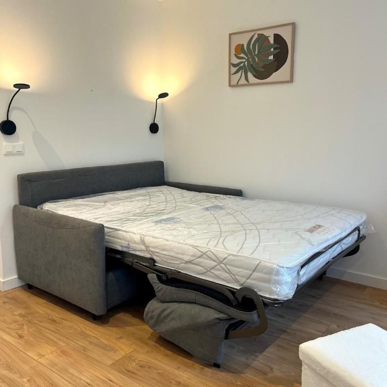 Studio cosy rénové en plein coeur du bourg - One-Bedroom Apartment - 3
