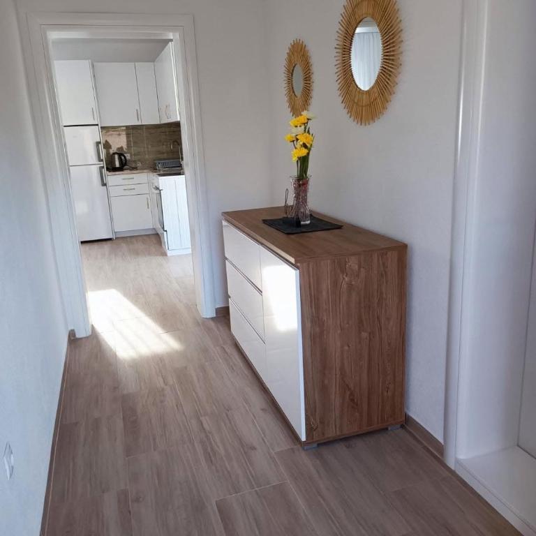 Holiday House Maslina 1 - One-Bedroom House - 5