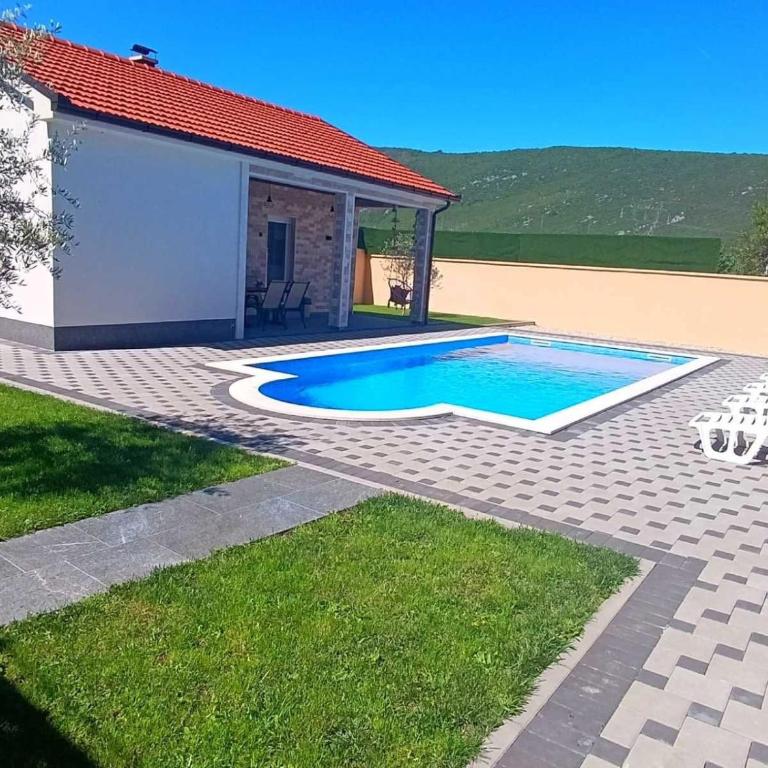 Holiday House Maslina 1 - One-Bedroom House - 6