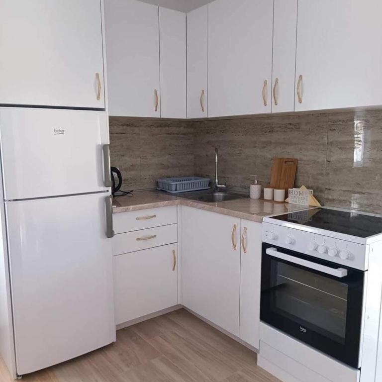 Holiday House Maslina 1 - One-Bedroom House - 7