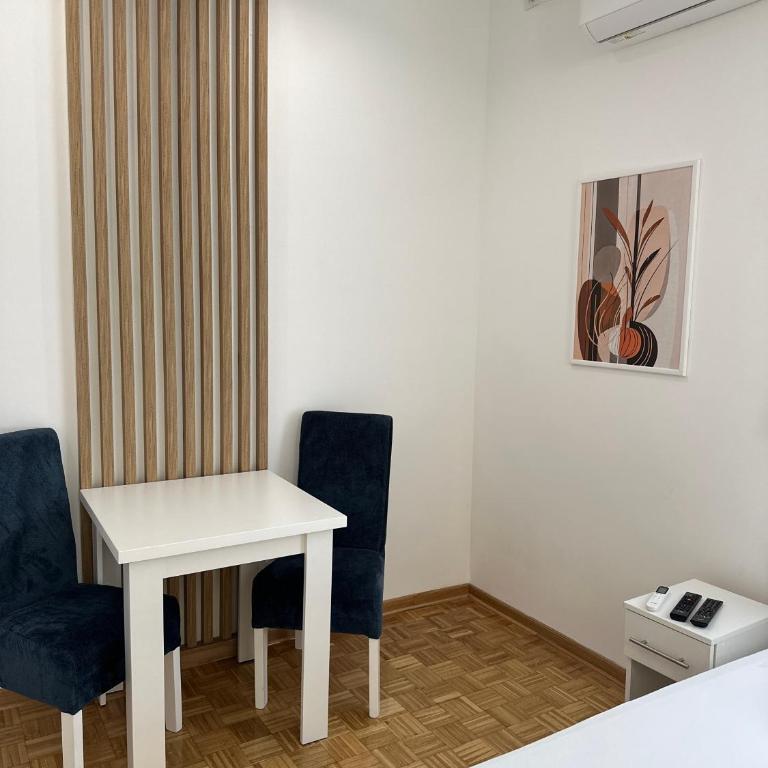URBAN Suites - Studio with Garden View - 5