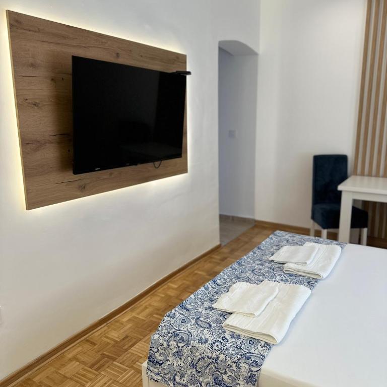 URBAN Suites - Studio with Garden View - 6