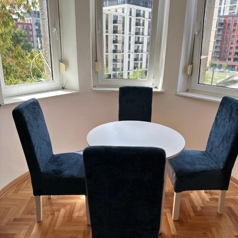 URBAN Suites - Family Studio - 10