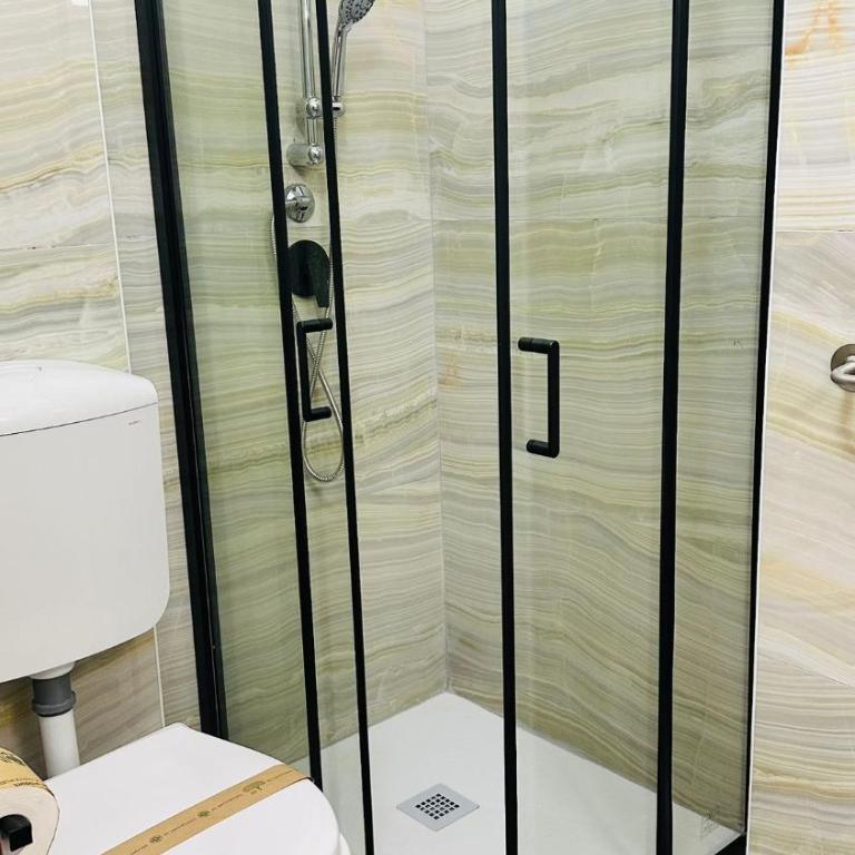 City View - Camera Matrimoniale/Doppia con Letti Singoli con Bagno Privato - 7