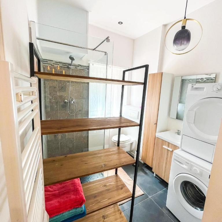 village center - air conditionning - 2 rooms - Apartment mit 2 Schlafzimmern - 13