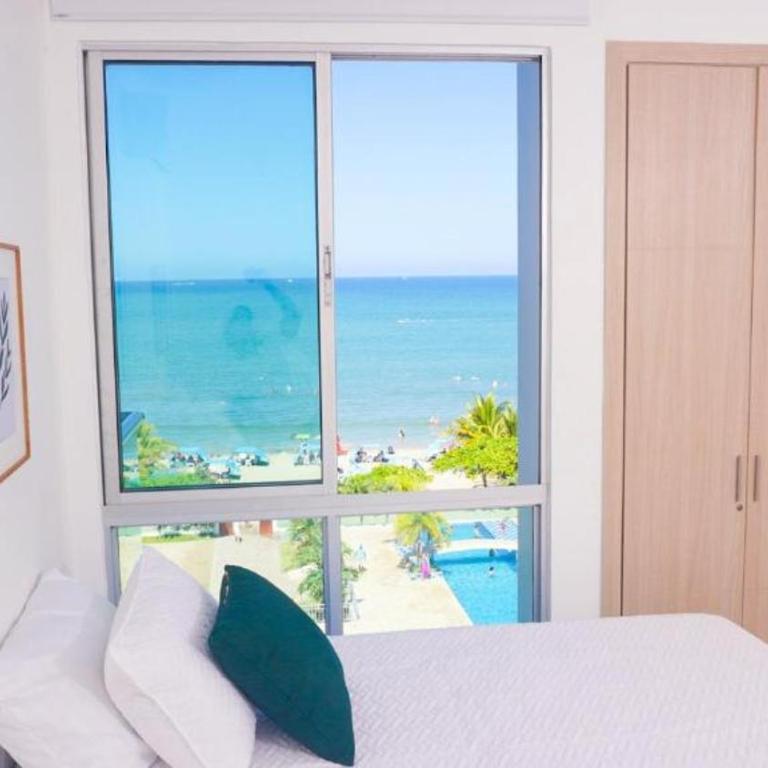 Magico Apartamento Frente al Mar 3 Habitaciones AR53 - Three-Bedroom Apartment - 11