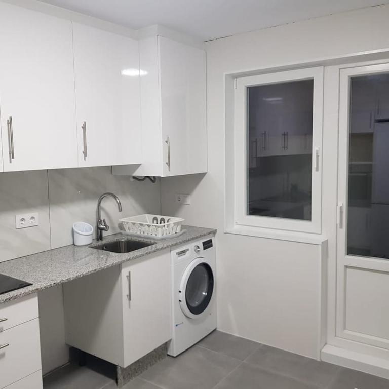 5 bedroom apartment 900 meters from the beach - Apartamento de 5 dormitorios - 2