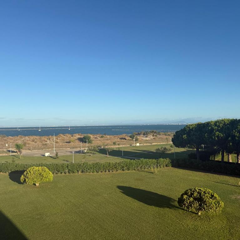 Bel appartement à Port Camargue 2 chambres 8 lits - Apartment mit 3 Schlafzimmern - 1