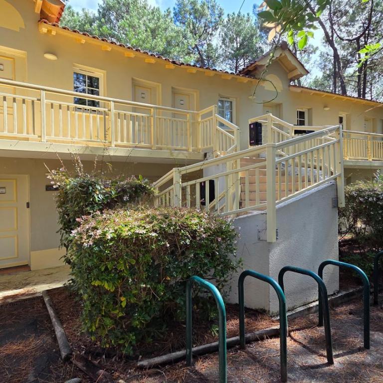 Appart moderne grande piscine Lacanau océan pinède - Appartement 1 Chambre - 2