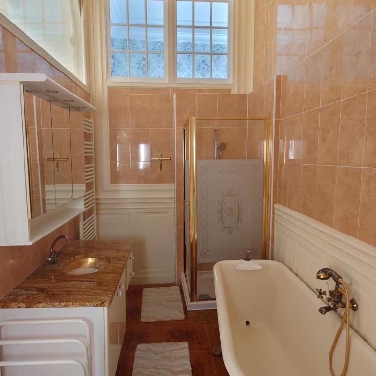 Appartement Haussmannien face aux halles - Appartement 1 Chambre - 19
