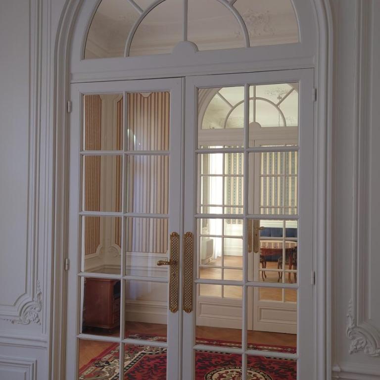 Appartement Haussmannien face aux halles - Appartement 1 Chambre - 22