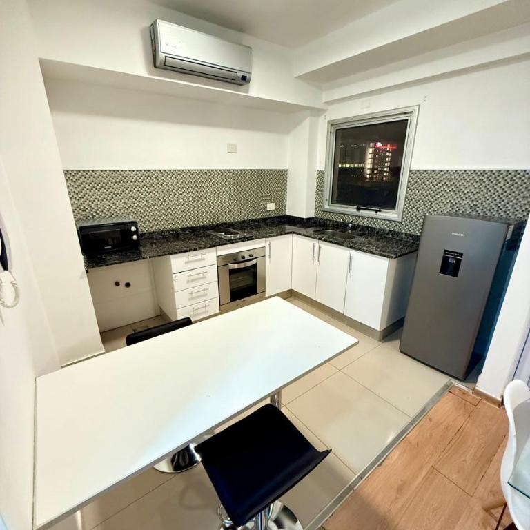 Departamento Moderno y céntrico - Apartamento de 1 dormitorio - 25