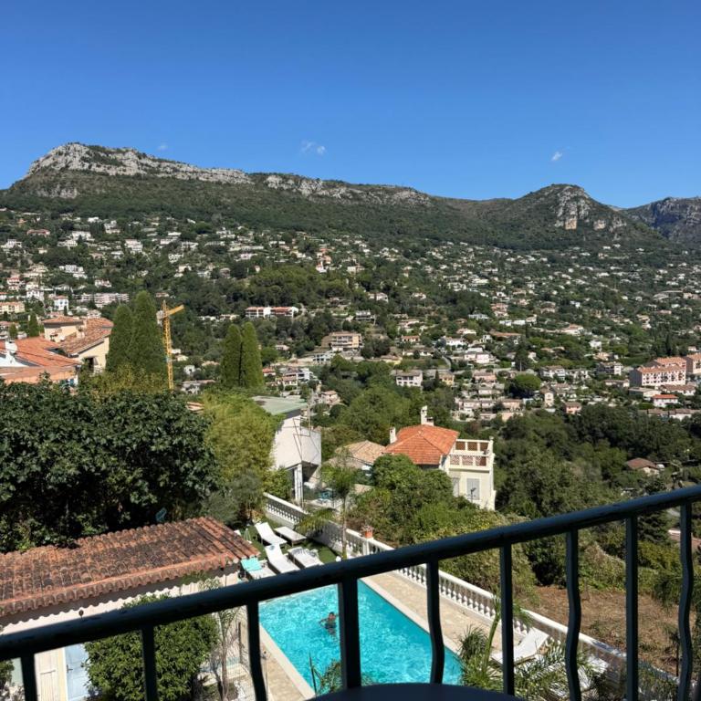 Hôtel Miramar - Chambre Triple – Vue sur Montagne - 4
