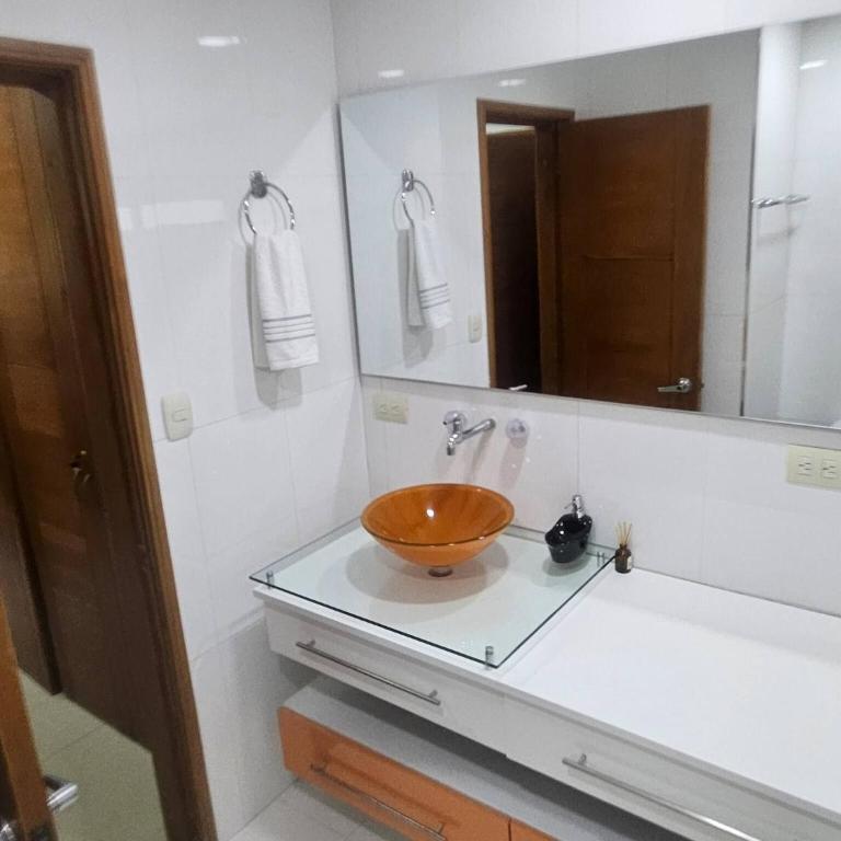 Guest house with AC close to Historical Centre 2 - Double or Twin Room - 11