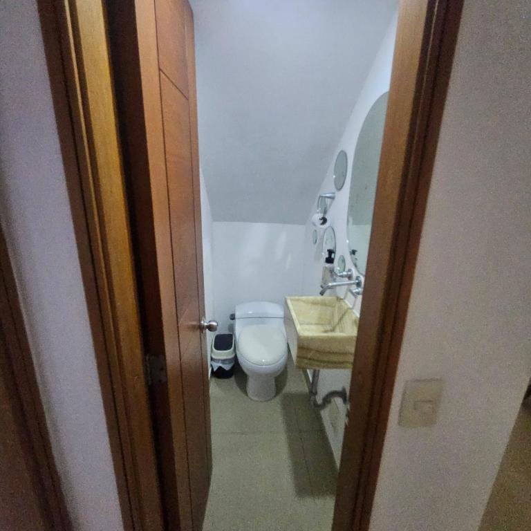 Guest House with AC, close to Historical Centre 3 - Double or Twin Room - 18