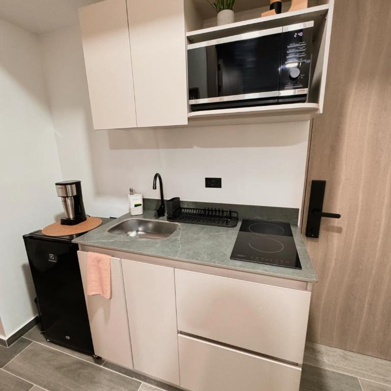 Laureles - Loft BIT - Estudio Estándar - 22