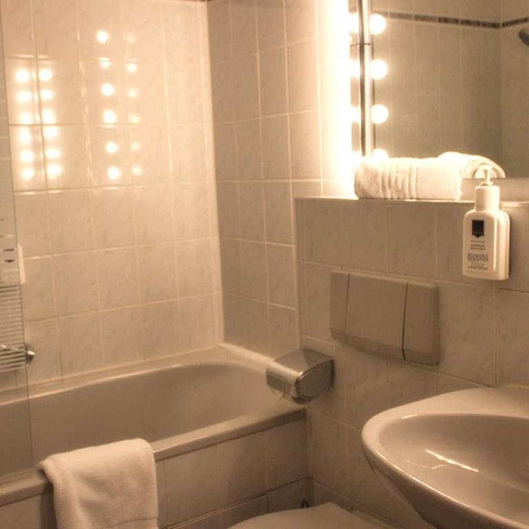 Hotel Carmen - Doppelzimmer - 6