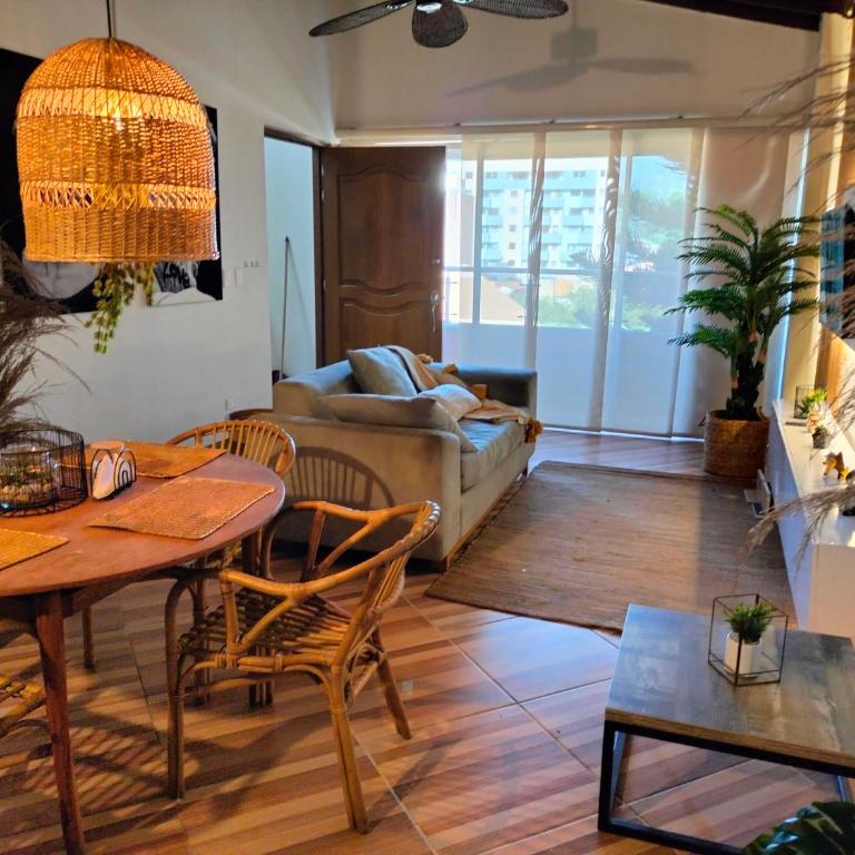 Inspirado en Bali con espectacular vista 502 - Three-Bedroom Apartment - 48