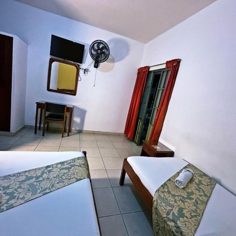 Hotel C Villa Plaza San Gil - Habitación Triple - 1