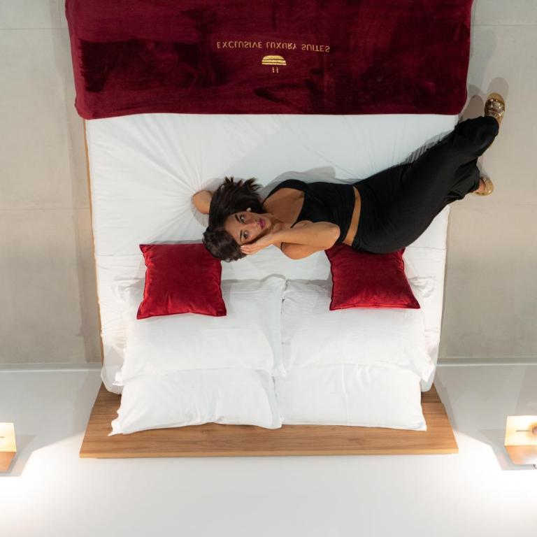5 Stars - Exclusive Luxury Suites with a jacuzzi - Camera Queen Superior - 10