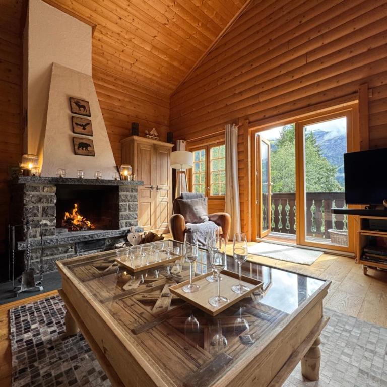 Chalet Toccata, cosy et lumineux - Three-Bedroom Chalet - 1