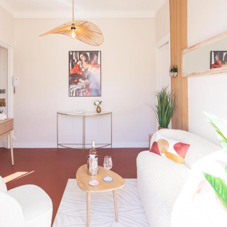 Mirabeau Prestige - One-Bedroom Apartment - 15