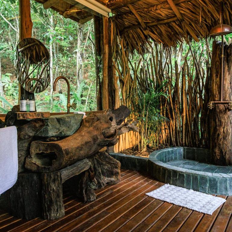 Hotel Boutique Maitta en Doradal Antioquia - Suite Deluxe con bañera de hidromasaje - 13