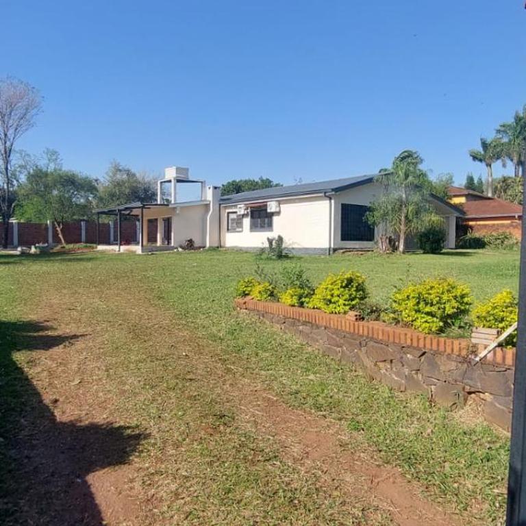 Alojamiento Casa Quinta Don Miguel - Four-Bedroom House - 2