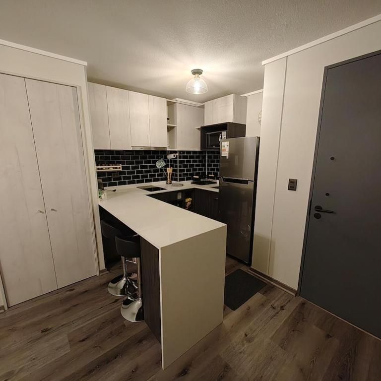 Apartment with a view of the port of Valparaíso - One-Bedroom Apartment - 11