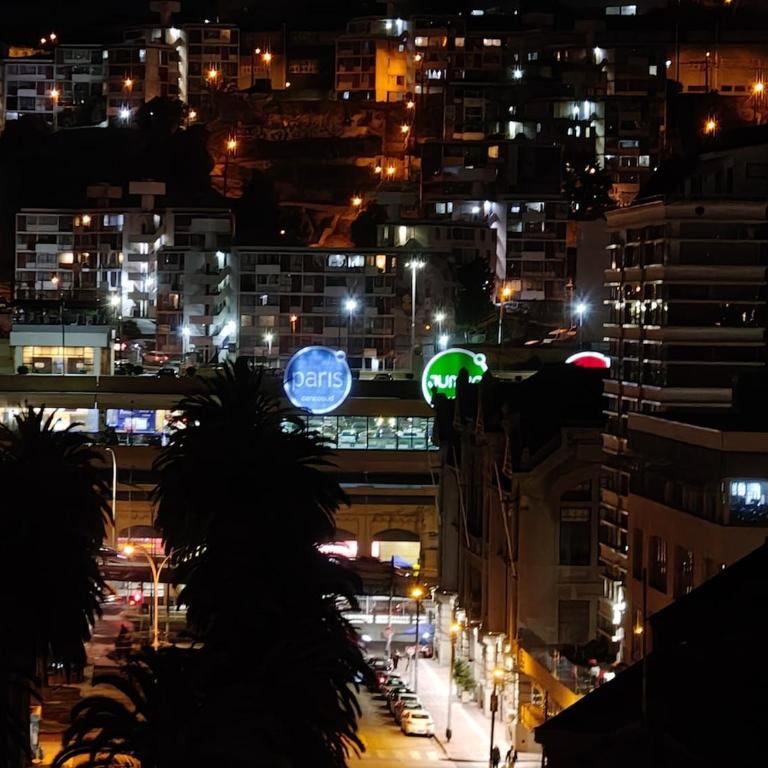 Apartment with a view of the port of Valparaíso - One-Bedroom Apartment - 12