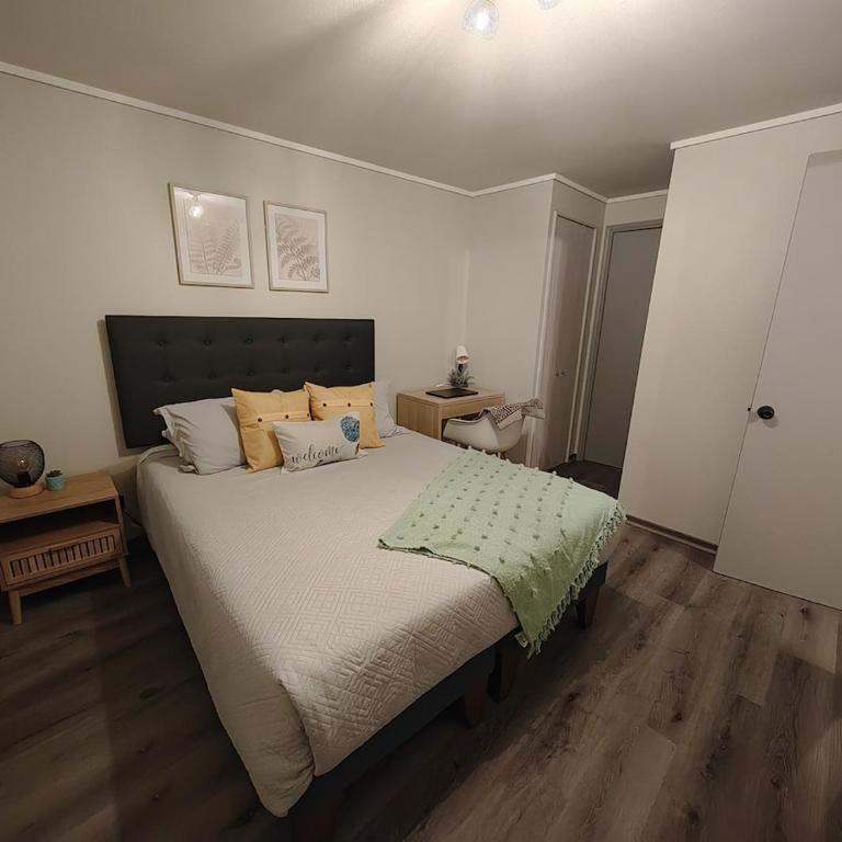 Apartment with a view of the port of Valparaíso - One-Bedroom Apartment - 13