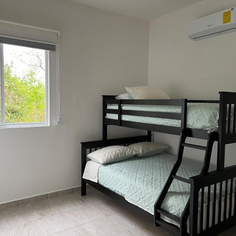 Modern apartment near the sea Pool WiFi AC - Two-Bedroom Apartment - 6