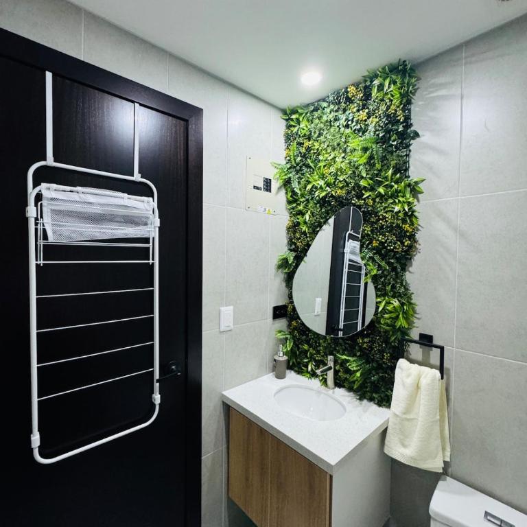 Suite with pool condominium Torres de Almería - Two-Bedroom Apartment - 32