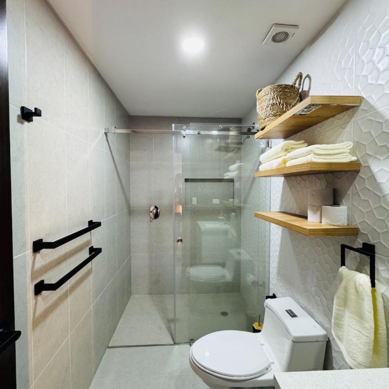 Suite with pool condominium Torres de Almería - Two-Bedroom Apartment - 36