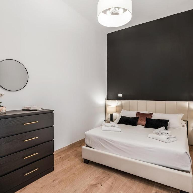 4 bedrooms, luxury 5 minutes from the Colosseum Jacuzzi - Appartamento - 15