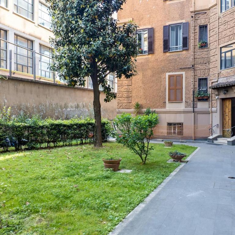 4 bedrooms, luxury 5 minutes from the Colosseum Jacuzzi - Appartamento - 28