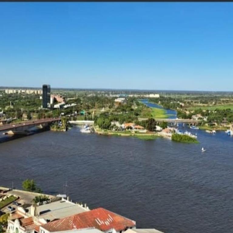 Inmejorable departamento a metros de la costanera - Apartamento de 1 dormitorio - 10
