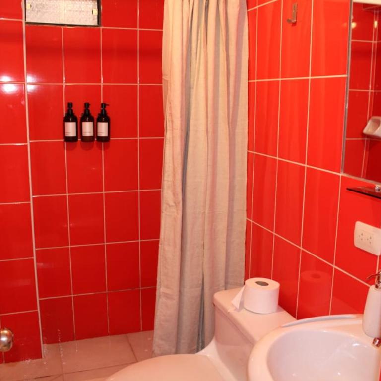 Mantay Sonqo B&B - Habitación con cama grande y vistas al jardín - 1