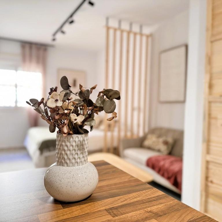 Charming loft close to city center - WIFI - Apartamento - 4