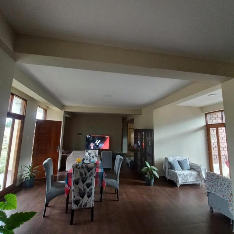 El Refugio Escondido - Three-Bedroom House - 3